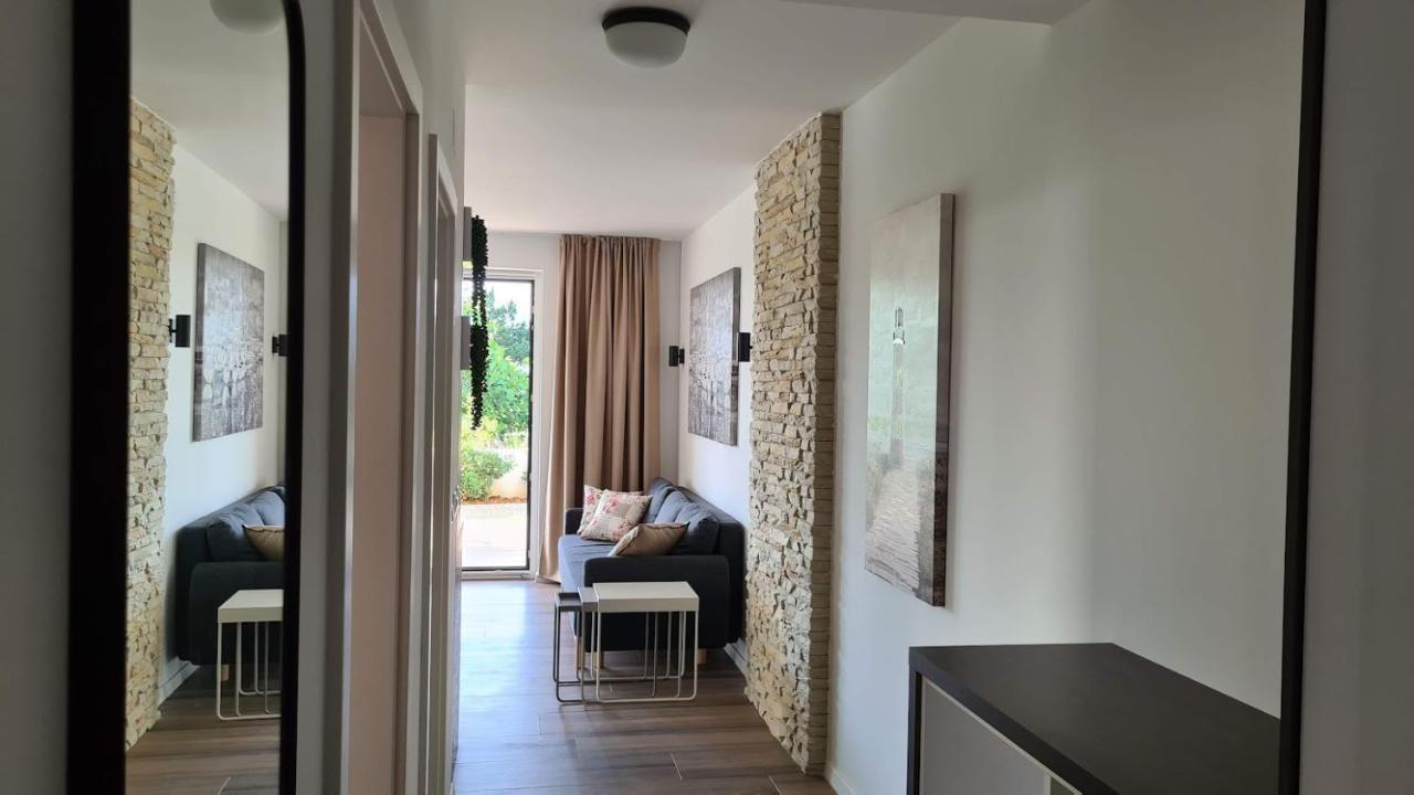 Vila Primorka Apartmani Oleander Šilo Eksteriør billede