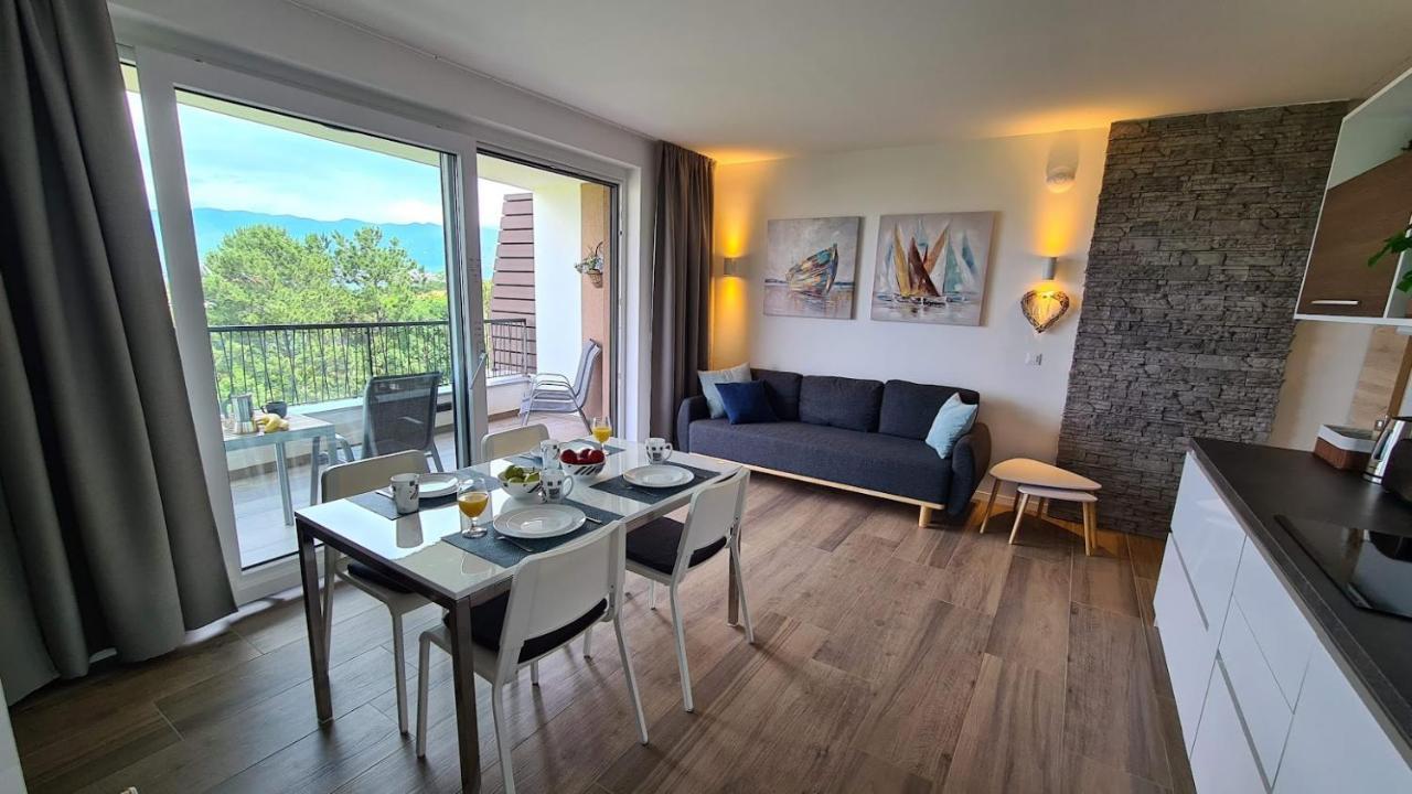 Vila Primorka Apartmani Oleander Šilo Eksteriør billede