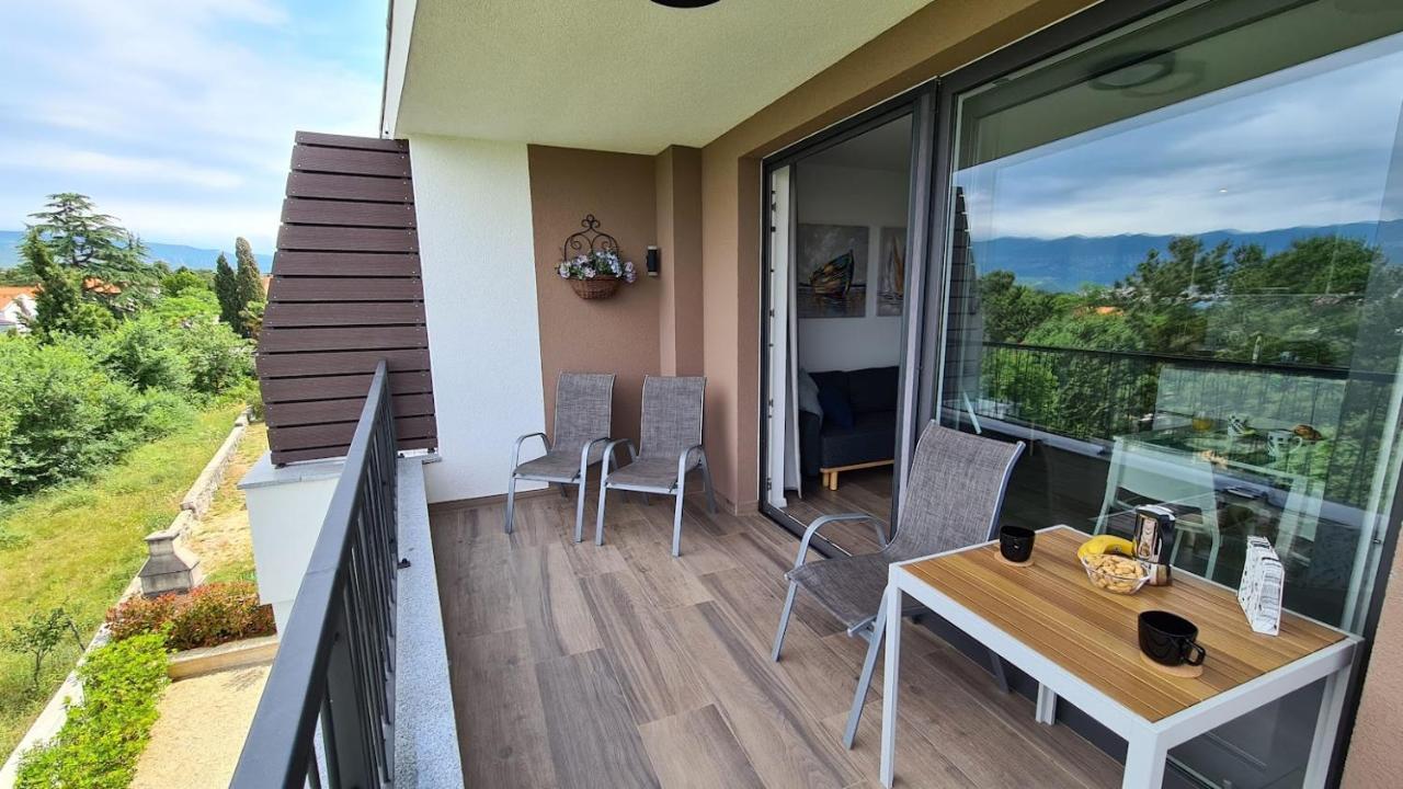 Vila Primorka Apartmani Oleander Šilo Eksteriør billede