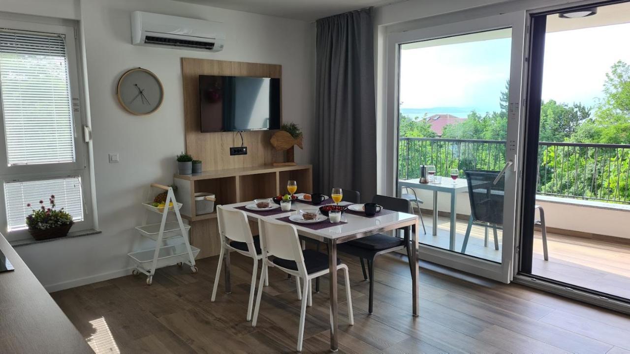 Vila Primorka Apartmani Oleander Šilo Eksteriør billede